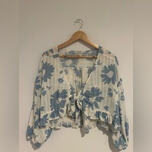 American Eagle Outfitters White and Blue Tie-Front Blouse